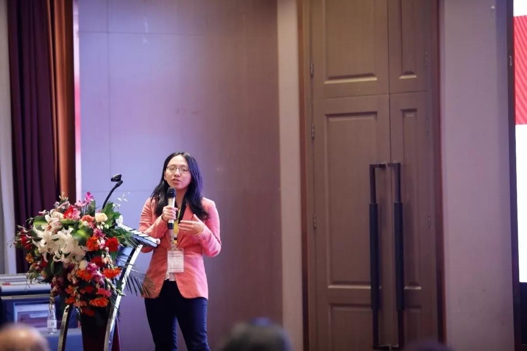 中山大学 梁小丹副教授"具有知识结构的深度图模型推理"